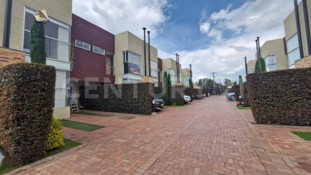 Casa en venta en Fonquetá, Chía · foto 8 de 24