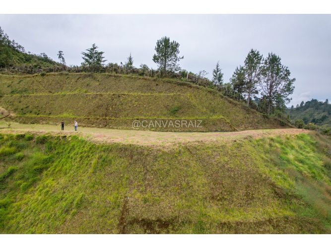Lote en venta en Los Balsos, El Retiro, 2647 m² · foto 4 de 8