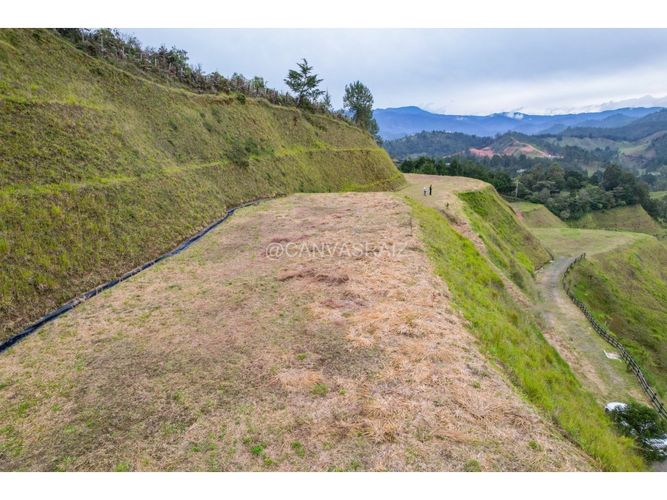 Lote en venta en El Portento, El Retiro, 4284 m² · foto 5 de 9