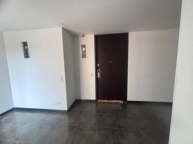 Apartamento de 4 alcobas en venta en Suba Urbano, Bogotá, 288 m² · foto 3 de 24