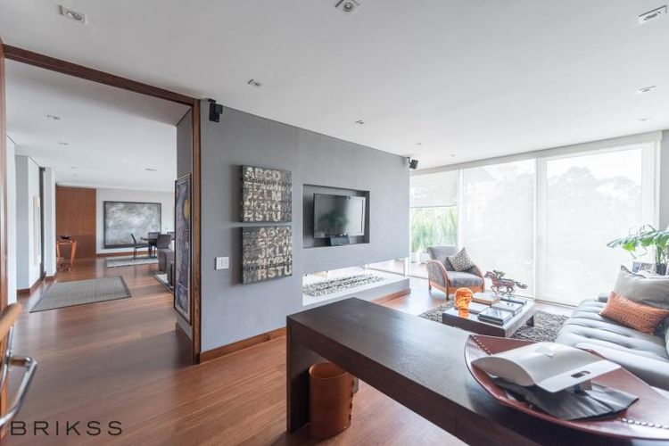 Apartamento de 4 alcobas en venta en Los Rosales, Bogotá, 383 m² · foto 5 de 23