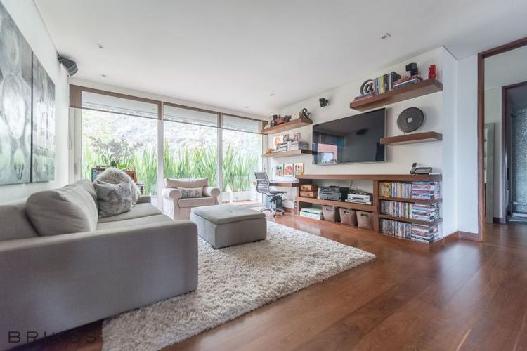Apartamento de 4 alcobas en venta en Los Rosales, Bogotá, 383 m² · foto 10 de 23