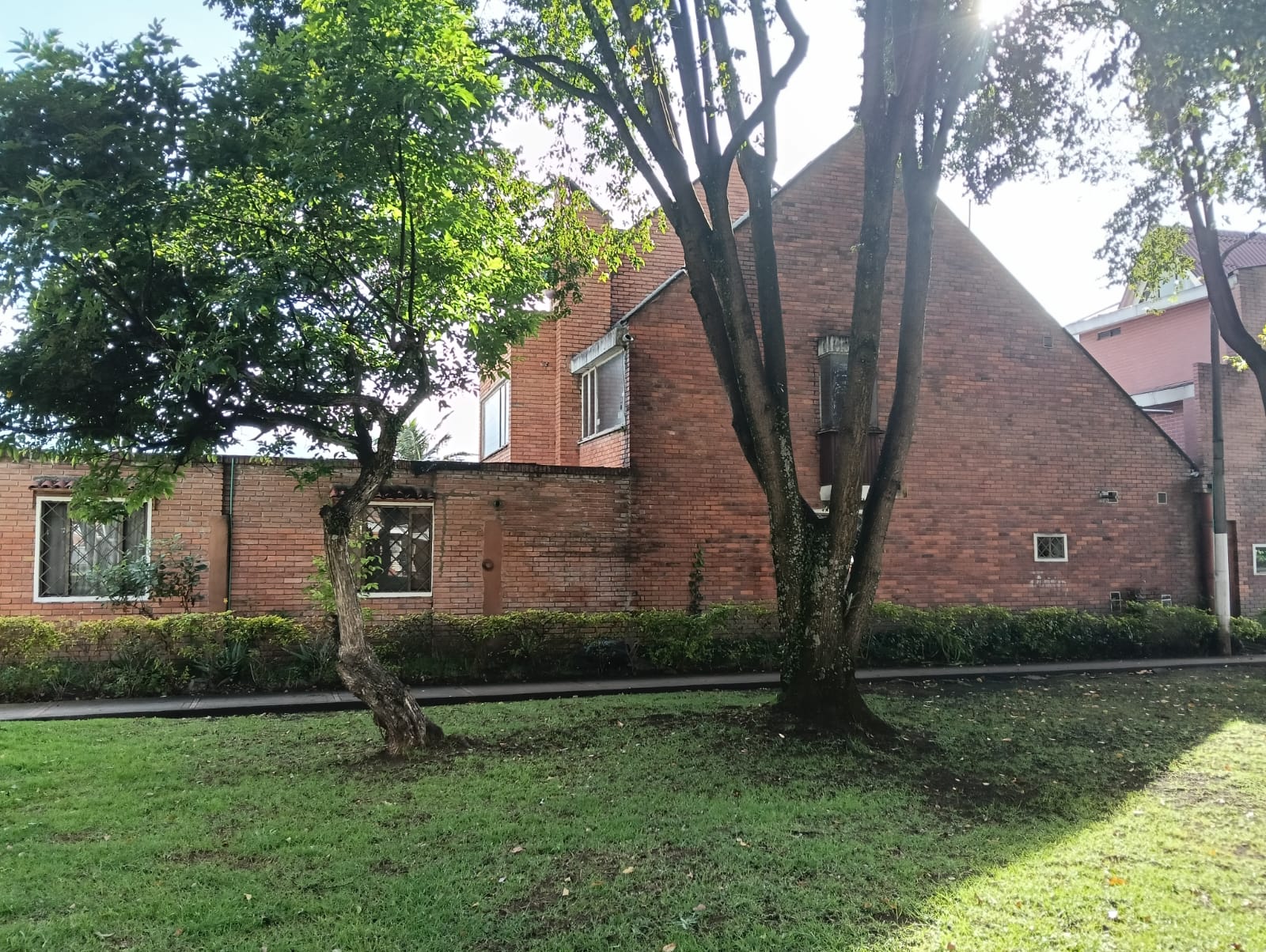 Casa en venta en Las Villas, Bogotá · foto 9 de 16