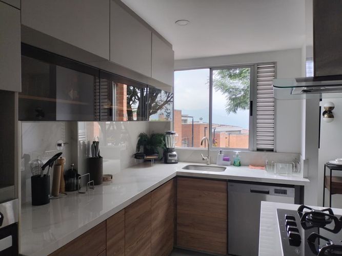 Casa de 3 alcobas en arriendo en El Poblado, Medellín, 150 m² · foto 7 de 20