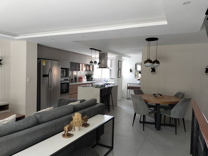 Casa de 3 alcobas en arriendo en El Poblado, Medellín, 150 m² · foto 2 de 20