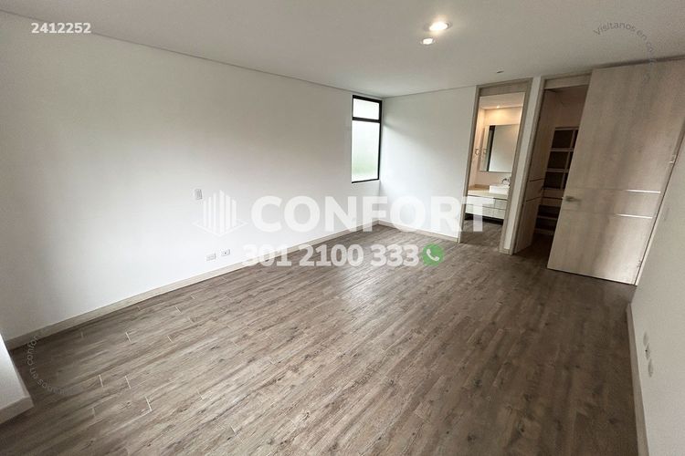 Apartamento de 3 alcobas en arriendo en Loma Benedictinos, Medellín, 190 m² · foto 20 de 24
