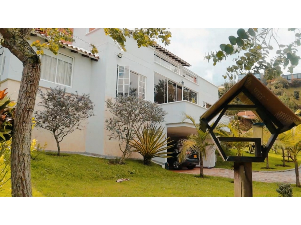 Casa en Venta en Loma del Escobero, Envigado