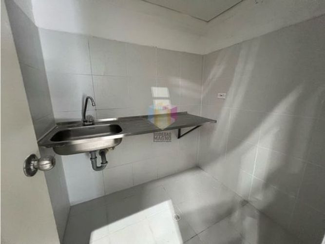 Bodega en arriendo en Actividad Multiple, Copacabana, 300 m² · foto 7 de 13