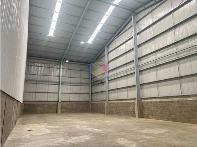 Bodega en arriendo en Actividad Multiple, Copacabana, 300 m² · foto 13 de 13