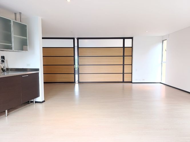 Apartamento de 2 alcobas en arriendo en El Poblado, Medellín, 130 m² · foto 10 de 20