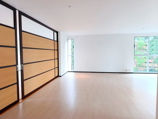 Apartamento de 2 alcobas en arriendo en El Poblado, Medellín, 130 m² · foto 12 de 20
