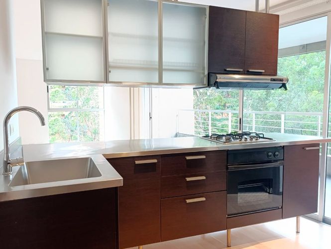 Apartamento de 2 alcobas en arriendo en El Poblado, Medellín, 130 m² · foto 5 de 20