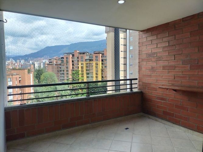 Apartamento de 3 alcobas en arriendo en Otraparte, Envigado, 108 m² · foto 16 de 16