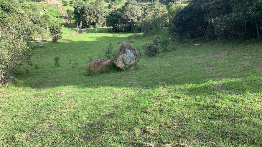 Lote en venta en San Jose De La Concepcion, La Calera, 2090 m² · foto 2 de 18