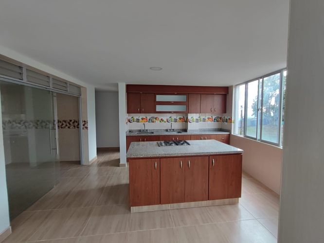 Edificio en venta en La Francia, Manizales, 408 m² · foto 11 de 24