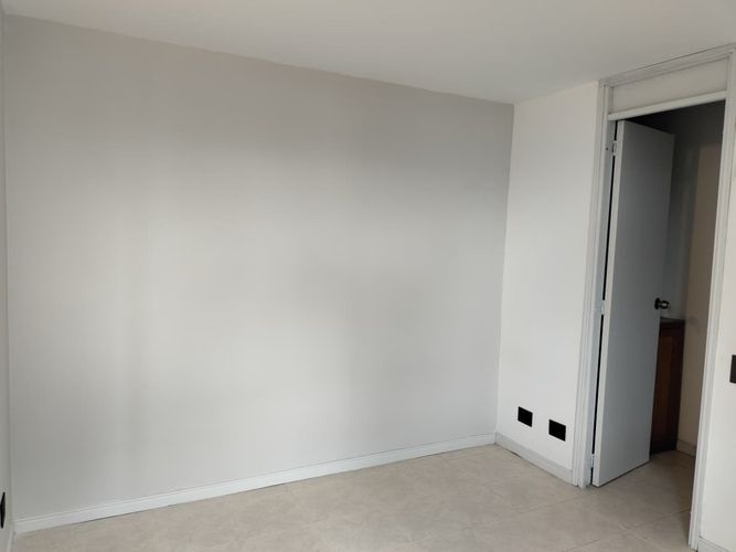 Apartamento de 2 alcobas en arriendo en El Poblado, Medellín, 50 m² · foto 9 de 17