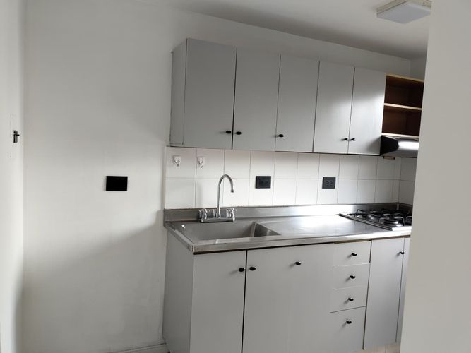 Apartamento de 2 alcobas en arriendo en El Poblado, Medellín, 50 m² · foto 5 de 17