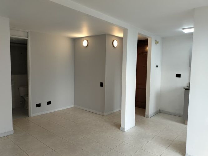 Apartamento de 2 alcobas en arriendo en El Poblado, Medellín, 50 m² · foto 11 de 17