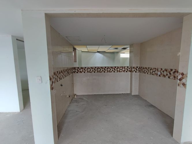 Edificio en venta en La Francia, Manizales, 408 m² · foto 23 de 24