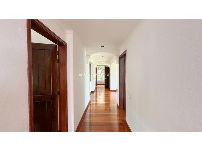 Casa de 7 alcobas en venta en Los Salados, El Retiro, 720 m² · foto 11 de 21