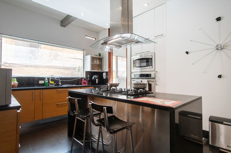 Apartamento de 3 alcobas en venta en Chico Norte, Bogotá, 175 m² · foto 5 de 21