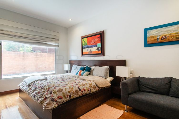 Apartamento de 3 alcobas en venta en Chico Norte, Bogotá, 175 m² · foto 16 de 21
