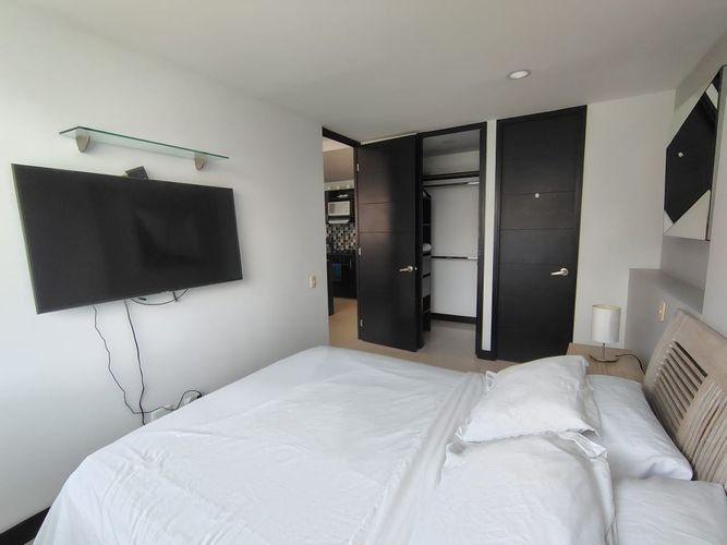 Apartamento de 1 alcoba en arriendo en El Poblado, Medellín, 53 m² · foto 12 de 14