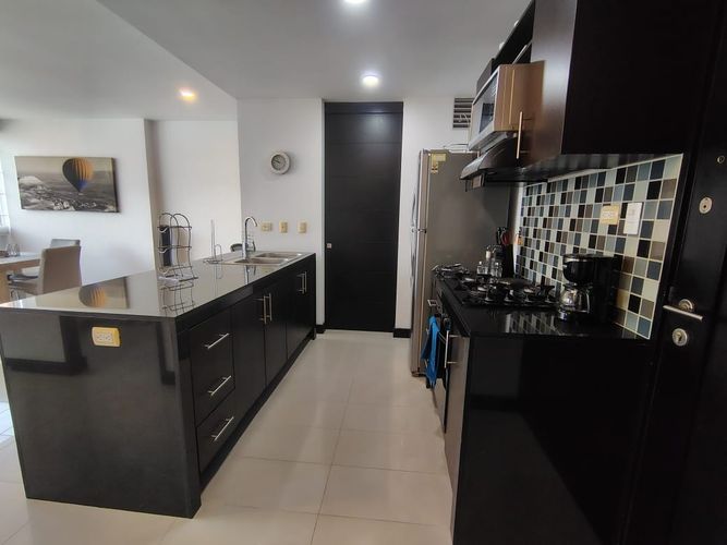 Apartamento de 1 alcoba en arriendo en El Poblado, Medellín, 53 m² · foto 7 de 14