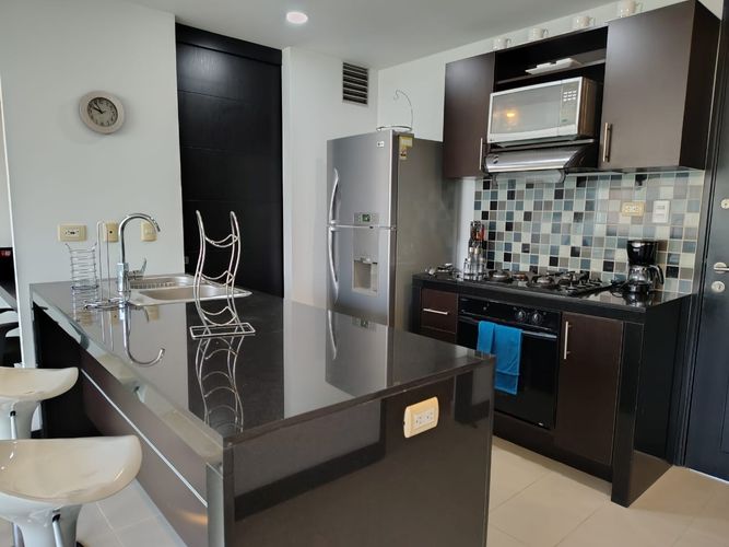 Apartamento de 1 alcoba en arriendo en El Poblado, Medellín, 53 m² · foto 8 de 14