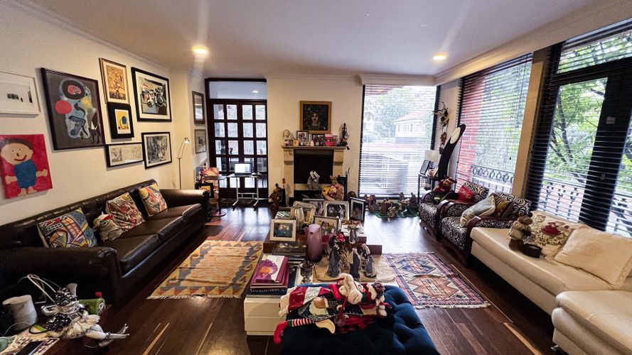 Apartamento de 3 alcobas en venta en El Nogal, Bogotá, 227 m² · foto 2 de 13