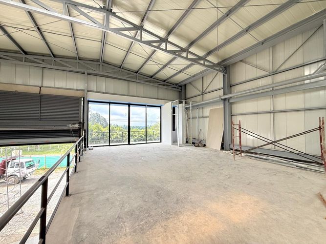 Bodega en arriendo en Tribunas Corcega, Pereira, 1380 m² · foto 3 de 13