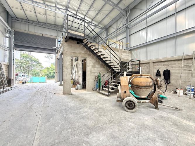 Bodega en arriendo en Tribunas Corcega, Pereira, 1380 m² · foto 5 de 13