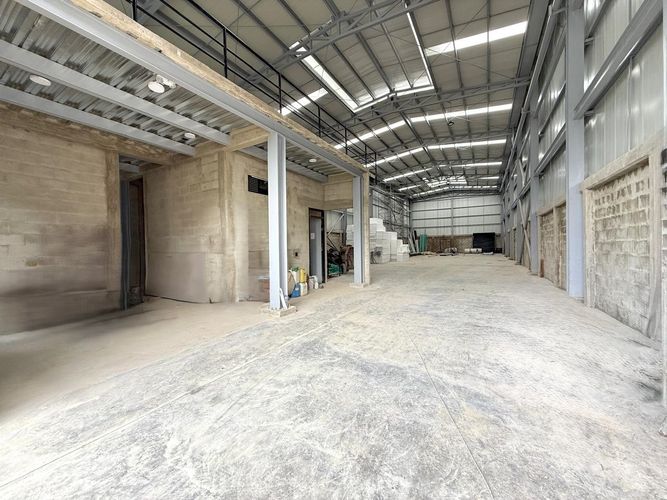 Bodega en arriendo en Tribunas Corcega, Pereira, 1380 m² · foto 6 de 13