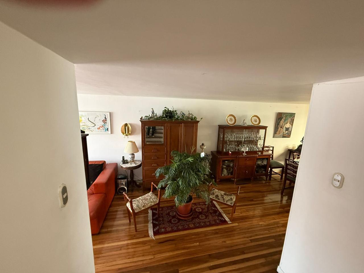 Casa en venta en Chapinero, Bogotá · foto 3 de 23
