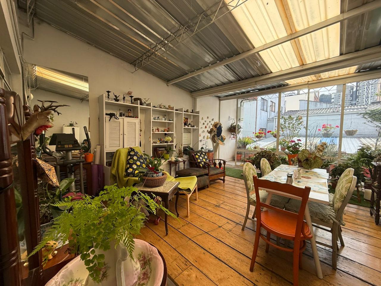 Casa en venta en Chapinero, Bogotá · foto 6 de 23