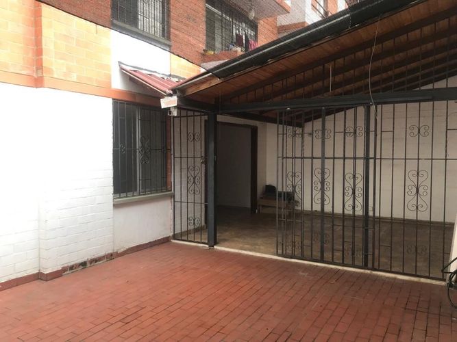 Apartamento de 3 alcobas en venta en Pasoancho, Cali, 122 m² · foto 11 de 19