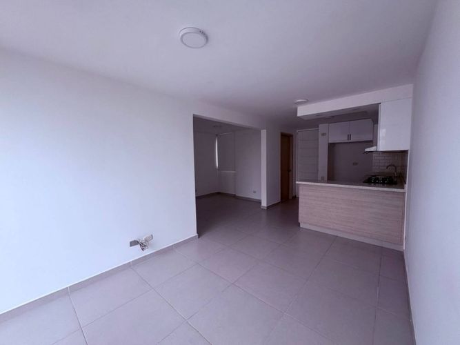 Apartamento de 2 alcobas en venta en Bochalema, Cali, 53 m² · foto 4 de 24