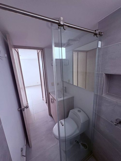 Apartamento de 2 alcobas en venta en Bochalema, Cali, 53 m² · foto 12 de 24