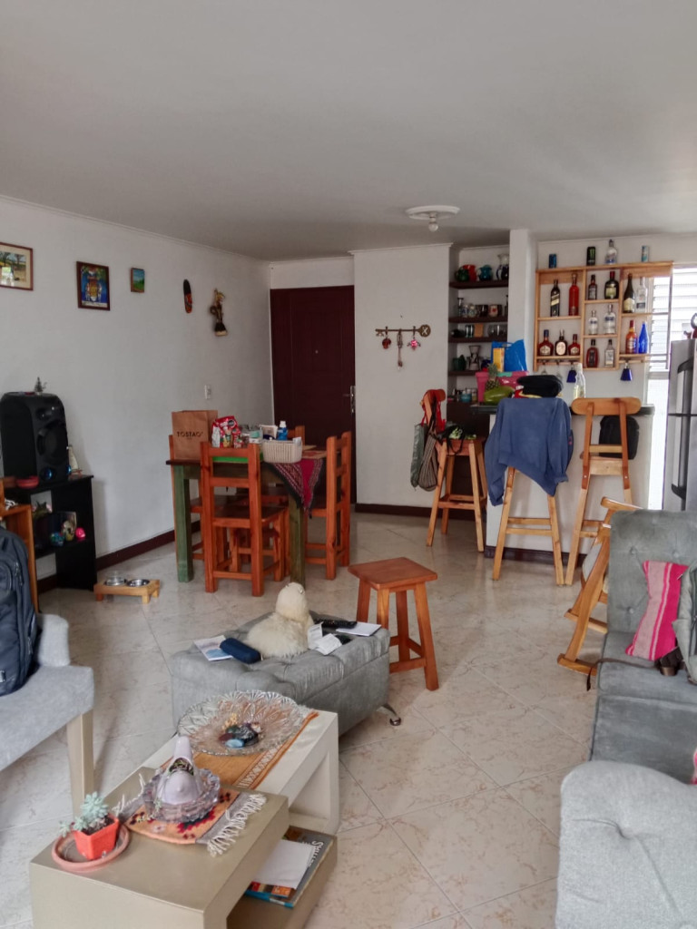 Apartaestudio for sale in La candelaria, Medellín