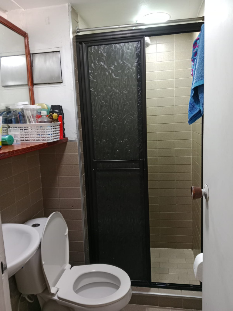 Apartaestudio for sale in La candelaria, Medellín 3