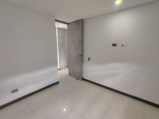 Apartamento de 3 alcobas en arriendo en Vegas De La Doctora, Sabaneta, 78 m² · foto 10 de 14