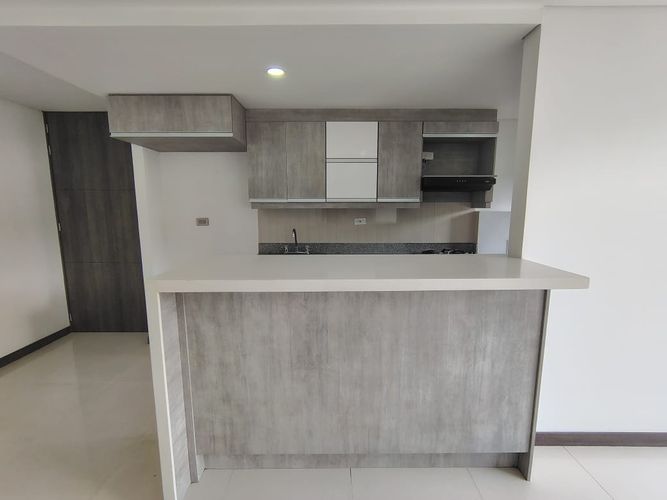 Apartamento de 3 alcobas en arriendo en Vegas De La Doctora, Sabaneta, 78 m² · foto 3 de 14