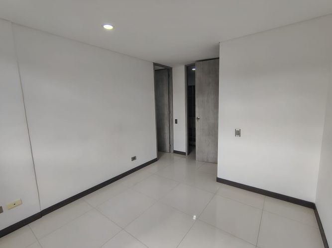 Apartamento de 3 alcobas en arriendo en Vegas De La Doctora, Sabaneta, 78 m² · foto 6 de 14