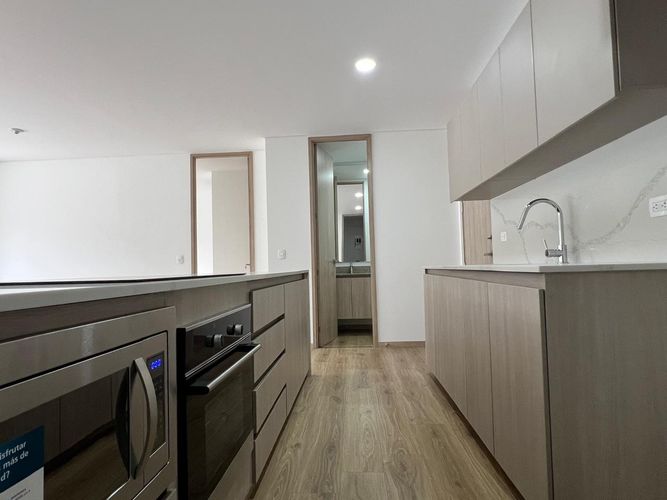 Apartamento de 2 alcobas en venta en Sajonia, Rionegro, 106 m² · foto 4 de 15