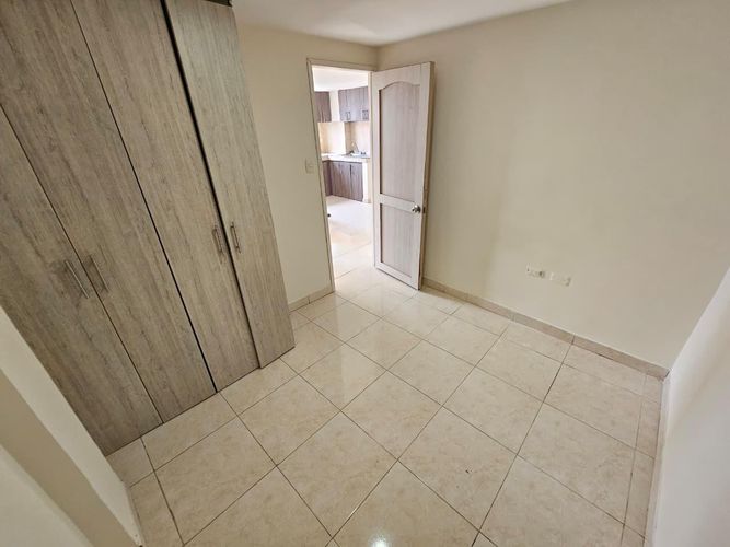 Edificio en venta en Santa Isabel Et. Ii, Dosquebradas, 290 m² · foto 4 de 9