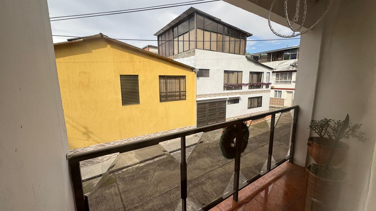 Casa en venta en Avenida Kevin Angel, Manizales · foto 12 de 24