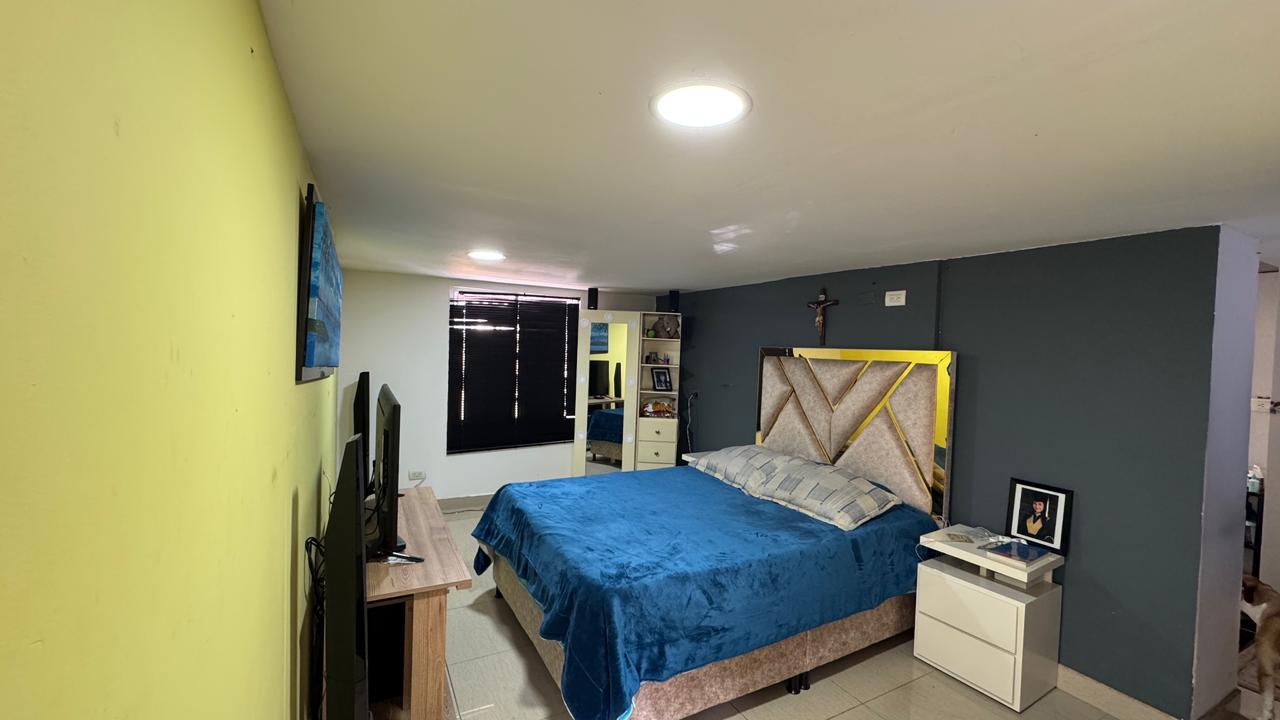 Casa en venta en Avenida Kevin Angel, Manizales · foto 19 de 24