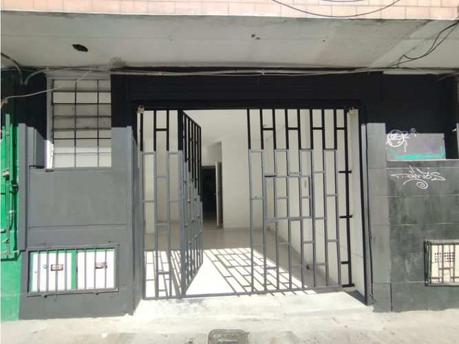 Local en venta en Villa Nueva, Medellín, 65 m² · foto 7 de 19
