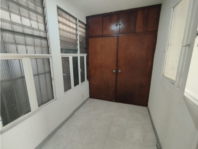 Local en venta en Villa Nueva, Medellín, 65 m² · foto 12 de 19