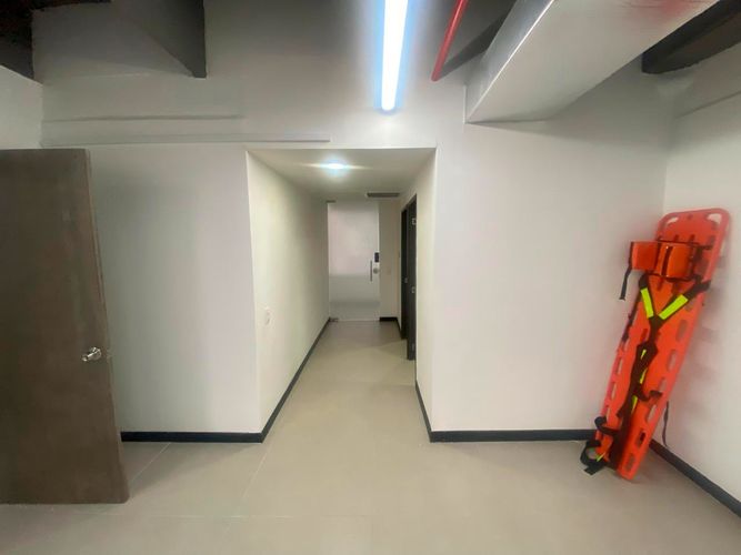 Oficina en arriendo en El Poblado, Medellín, 110 m² · foto 10 de 13